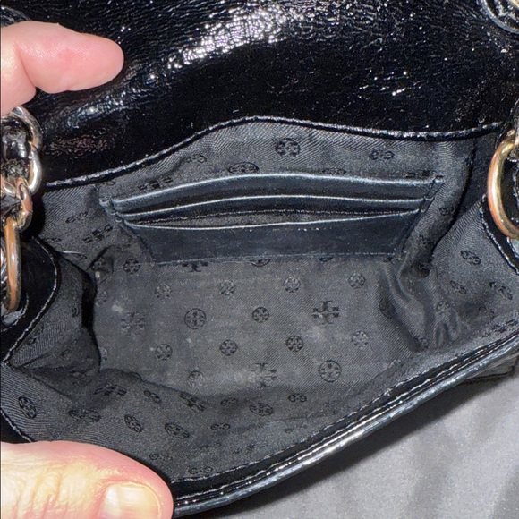 Tory Burch Marion Embossed Patent Shrunken Shoulder Bag - Picture 8 of 8